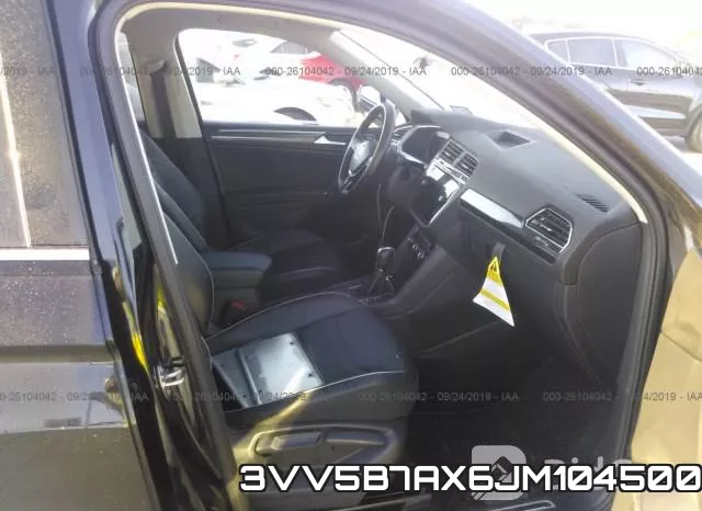 3VV5B7AX6JM104500_5.webp