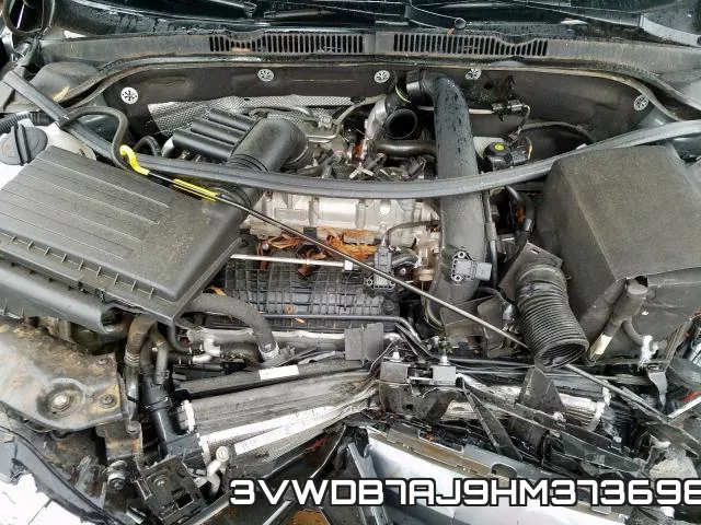 3VWDB7AJ9HM373698_7.webp