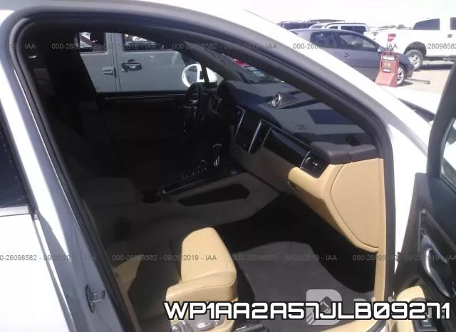 WP1AA2A57JLB09271_5.webp