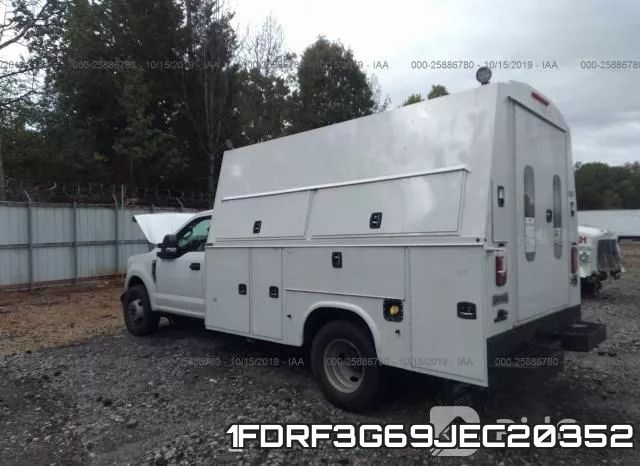1FDRF3G69JEC20352_3.webp