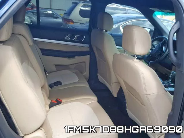 1FM5K7D88HGA69090_6.webp