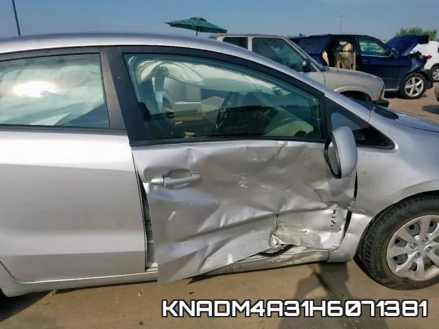 KNADM4A31H6071381_9.webp