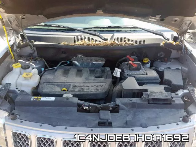 1C4NJDEB7HD171692_7.webp