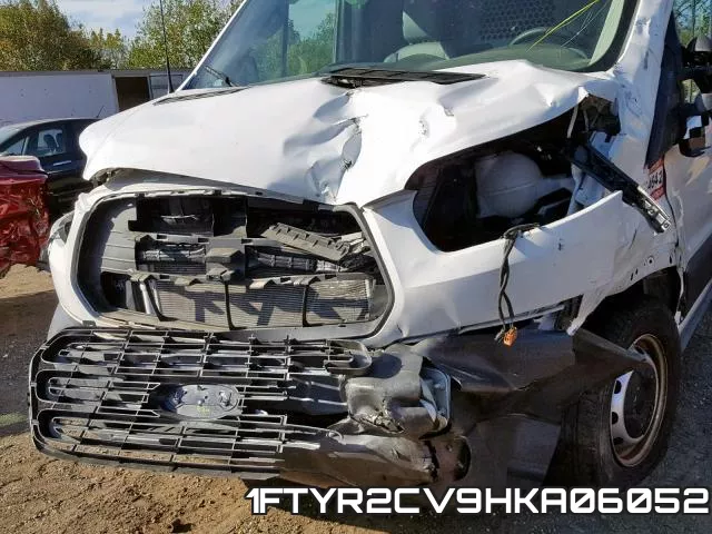 1FTYR2CV9HKA06052_9.webp