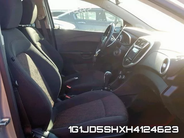 1G1JD5SHXH4124623_5.webp
