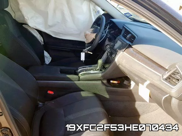19XFC2F53HE070434_5.webp
