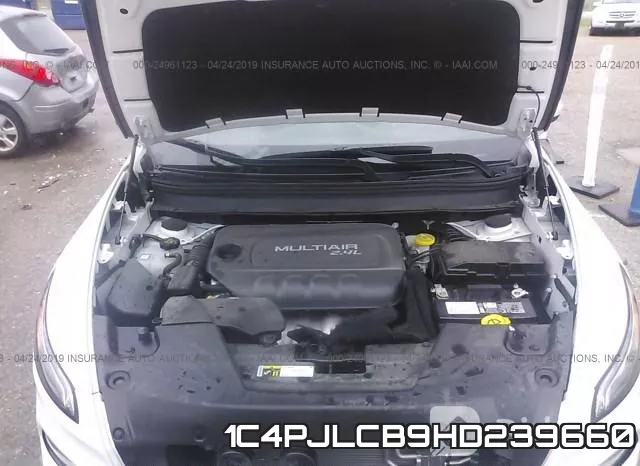 1C4PJLCB9HD239660_10.webp