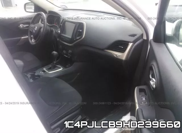 1C4PJLCB9HD239660_5.webp