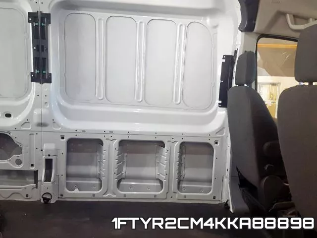 1FTYR2CM4KKA88898_6.webp