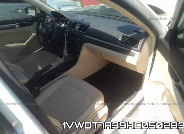 1VWDT7A39HC050283_5.webp