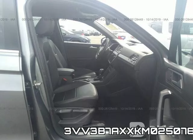 3VV3B7AXXKM025078_5.webp
