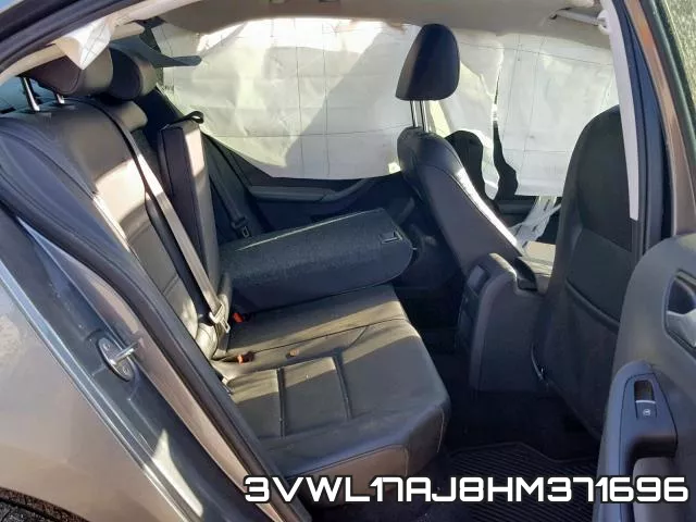 3VWL17AJ8HM371696_6.webp