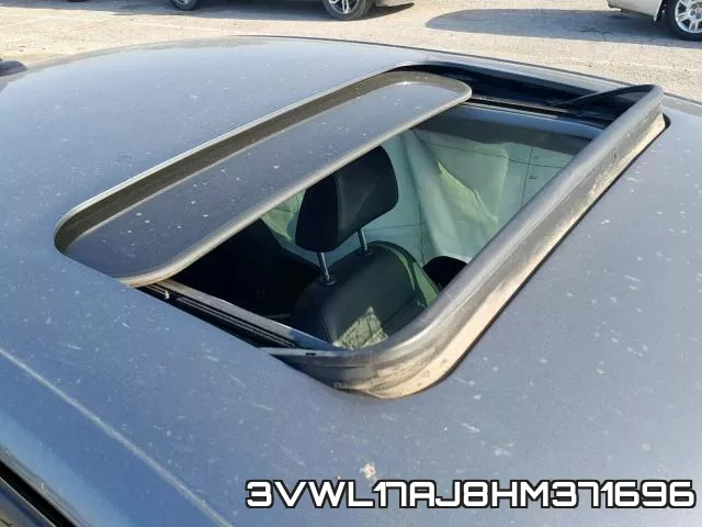 3VWL17AJ8HM371696