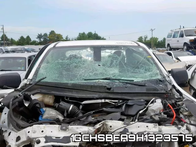 1GCHSBEA9H1323575_7.webp