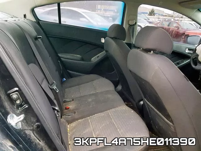 3KPFL4A75HE011390_6.webp