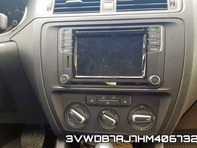 3VWDB7AJ7HM406732_9.webp