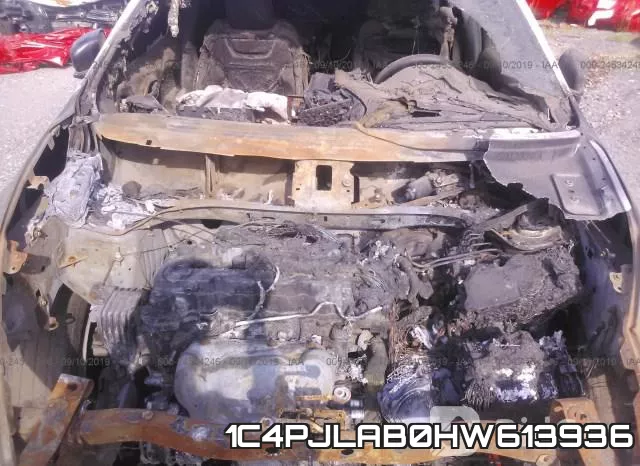 1C4PJLAB0HW613936_10.webp