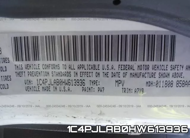 1C4PJLAB0HW613936_9.webp