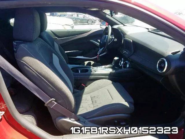 1G1FB1RSXH0152323_5.webp