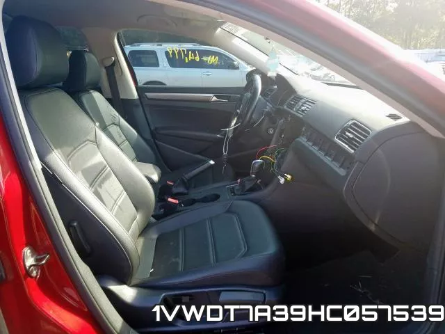 1VWDT7A39HC057539_5.webp