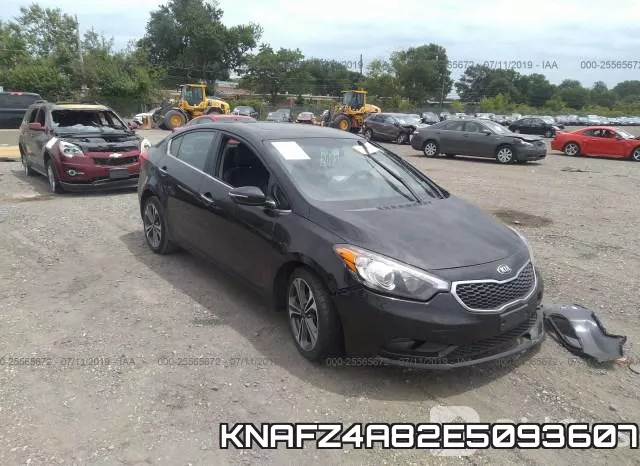KNAFZ4A82E5093607