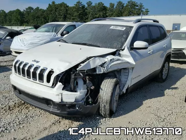 1C4PJLCB7HW613770_2.webp