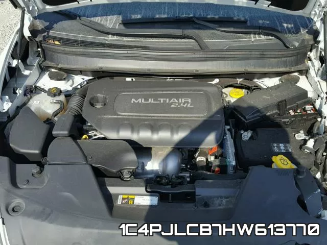1C4PJLCB7HW613770
