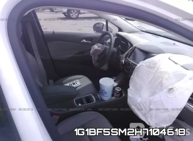 1G1BF5SM2H7104618_5.webp
