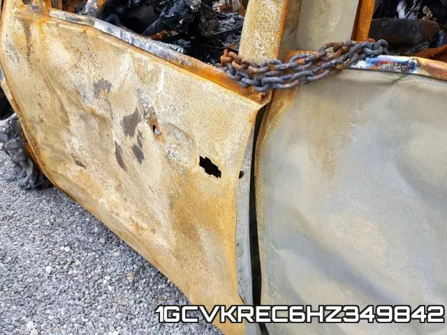 1GCVKREC6HZ349842_10.webp