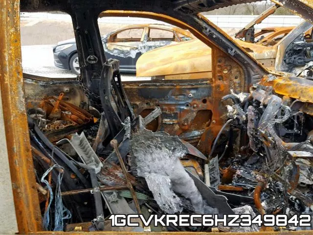 1GCVKREC6HZ349842_5.webp