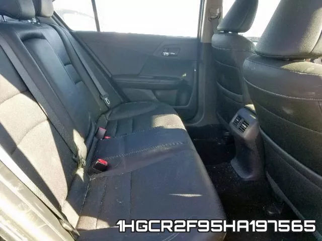 1HGCR2F95HA197565_6.webp