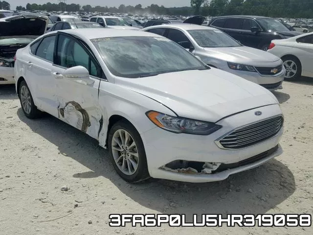 3FA6P0LU5HR319058_1.webp