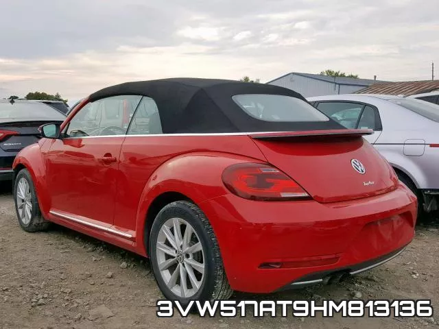 3VW517AT9HM813136_3.webp
