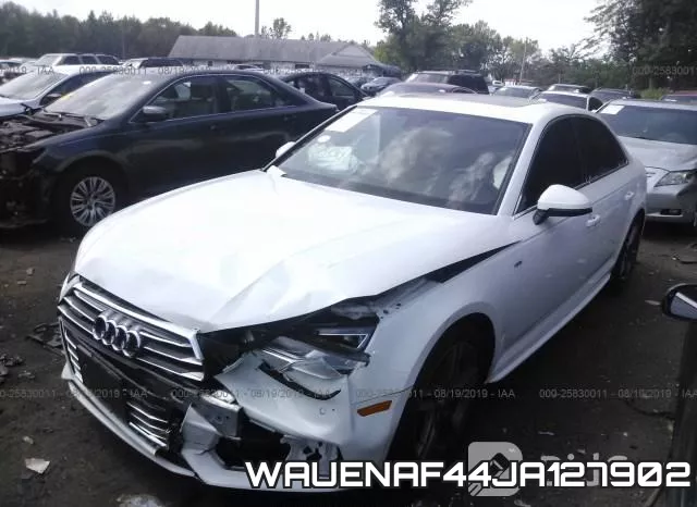 WAUENAF44JA127902_2.webp