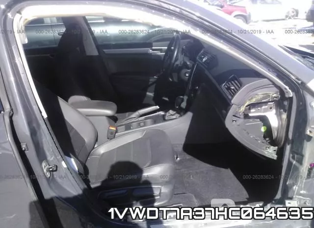 1VWDT7A37HC064635_5.webp