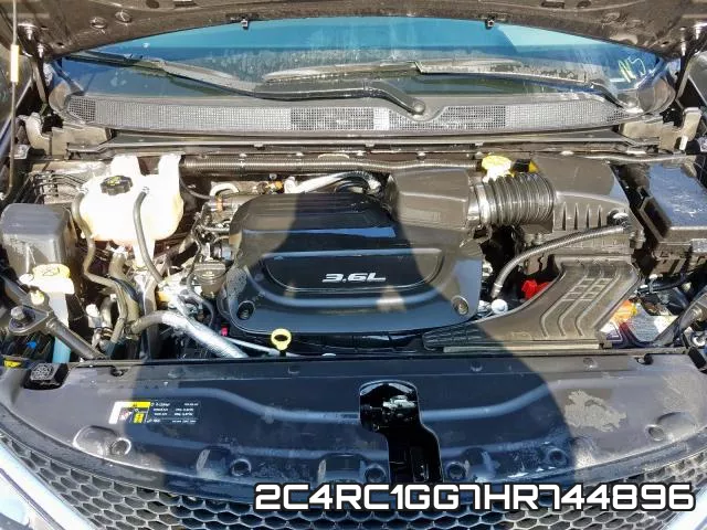 2C4RC1GG7HR744896_7.webp