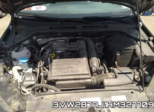 3VW2B7AJ1HM327709_10.webp