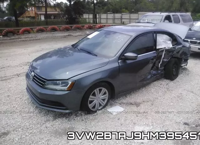 3VW2B7AJ9HM395451_2.webp