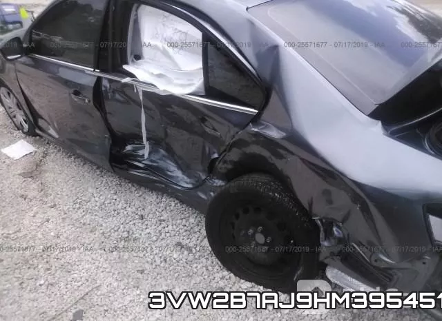 3VW2B7AJ9HM395451_6.webp