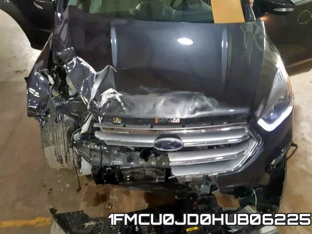 1FMCU0JD0HUB06225_7.webp