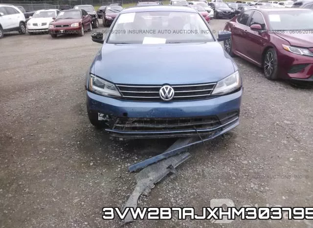 3VW2B7AJXHM303795_6.webp