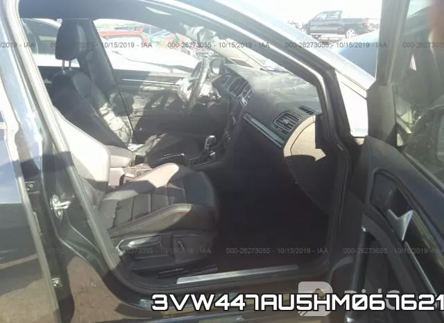 3VW447AU5HM067621_5.webp