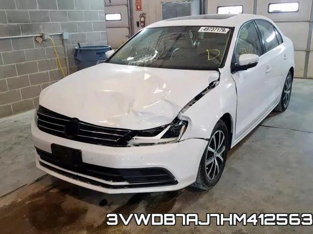 3VWDB7AJ7HM412563_2.webp