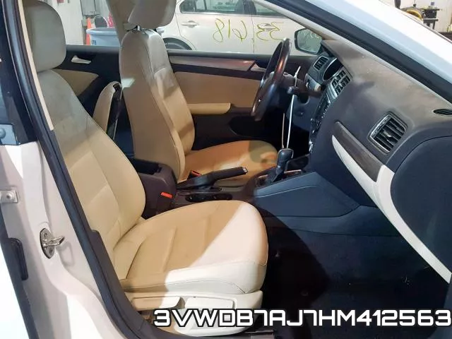 3VWDB7AJ7HM412563_5.webp
