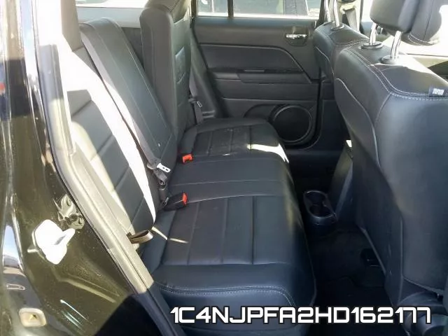 1C4NJPFA2HD162177_6.webp