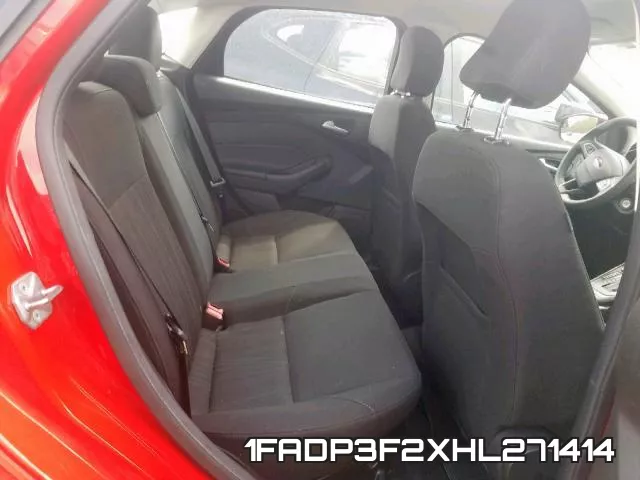 1FADP3F2XHL271414_6.webp