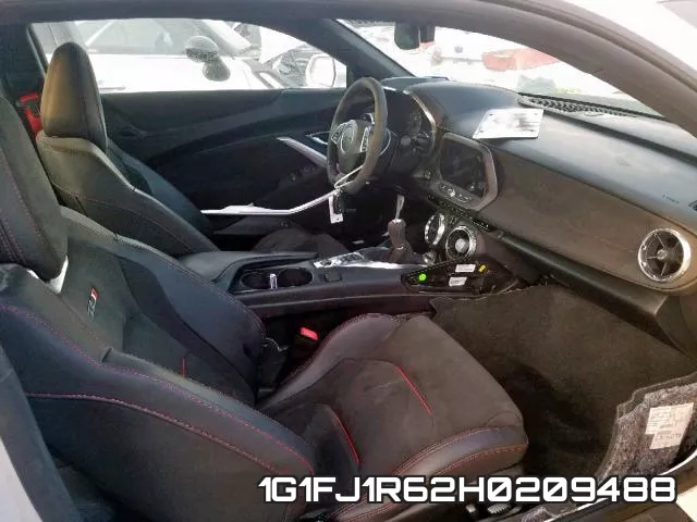1G1FJ1R62H0209488_5.webp