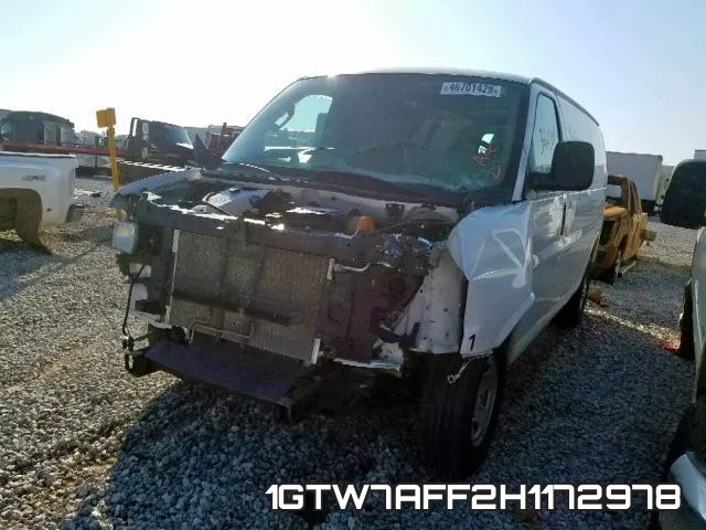 1GTW7AFF2H1172978_2.webp