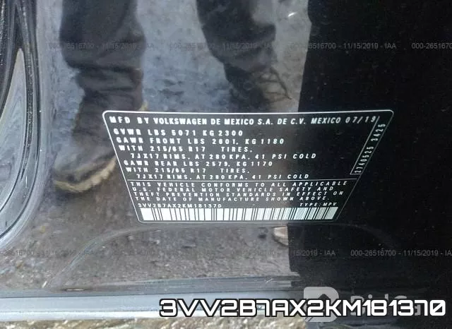 3VV2B7AX2KM181370_9.webp