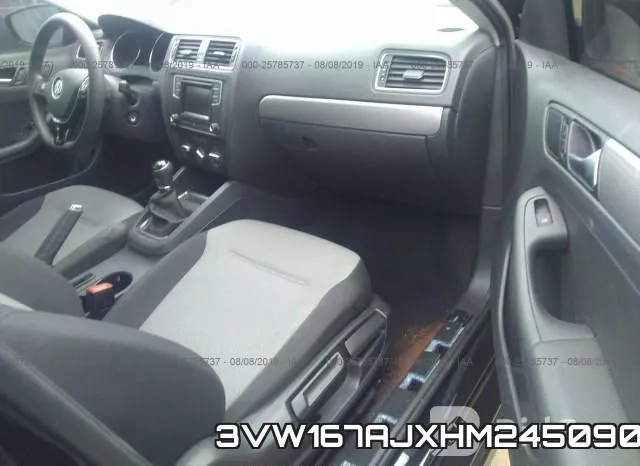 3VW167AJXHM245090_5.webp